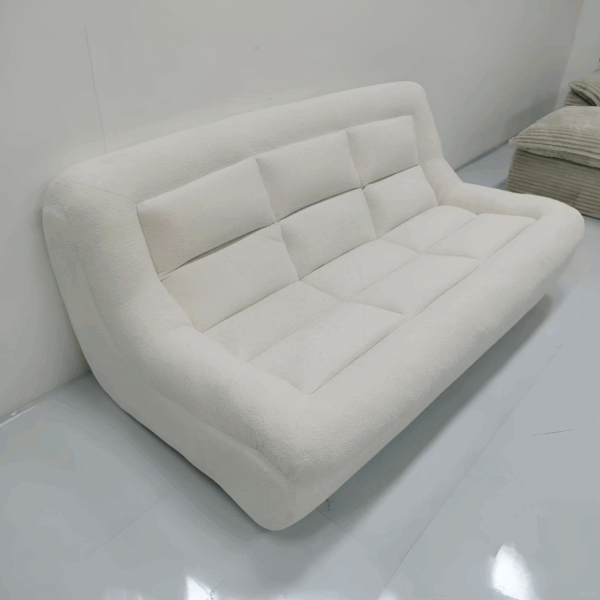 Modern luxury hotel lobby featuring custom furniture from a Chinese supplier